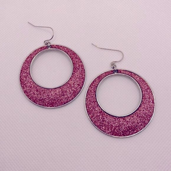 💛 Y2K Silver Tone Pink Glitter Hoop Earrings - Picture 1 of 5